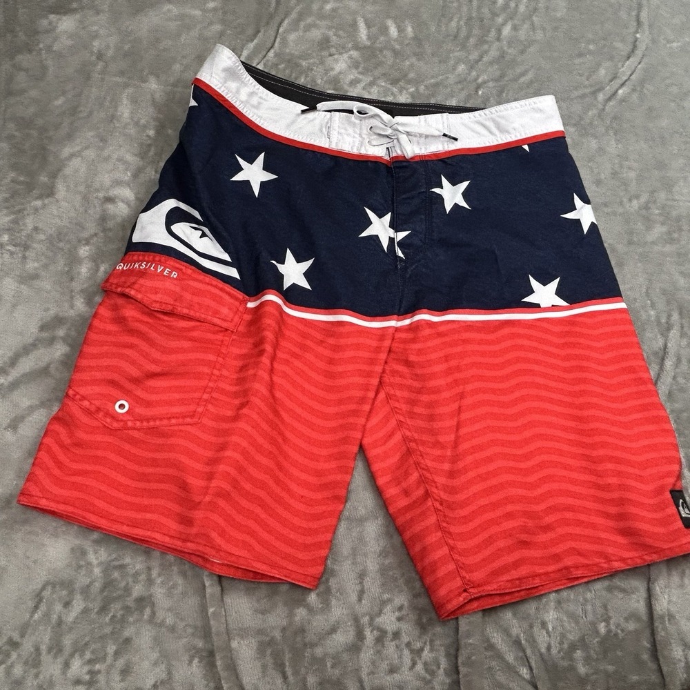 Quicksilver Men's Boardshorts Swim Sz 32 Red White Blue USA